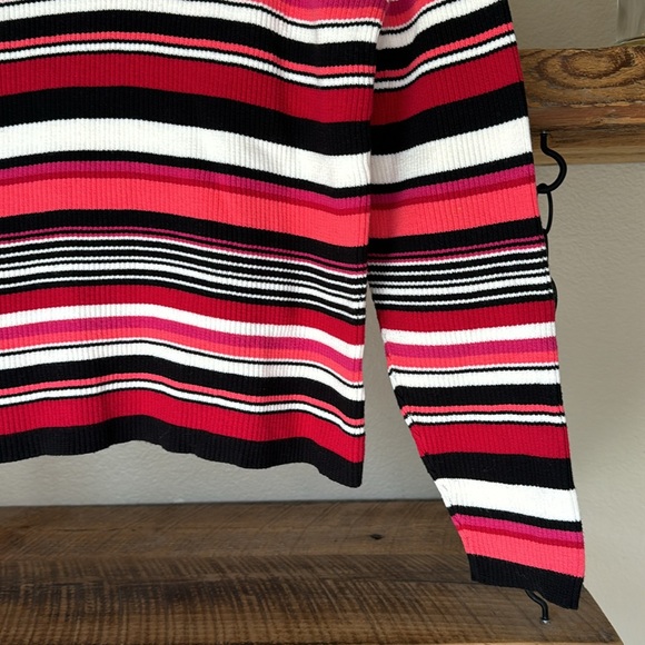 St. John’s Bay women’s ribbed turtleneck sweater, red, pink, black & white, XL - Picture 5 of 11